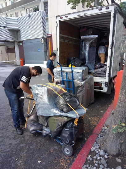 LOGISTICA Y TRANSPORTES HERNANDEZ en Iztapalapa